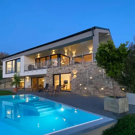 Ferienhaus Greim15 --- Ganzes Mit Fernsicht, Pool, Wellness Deutschlandsberg