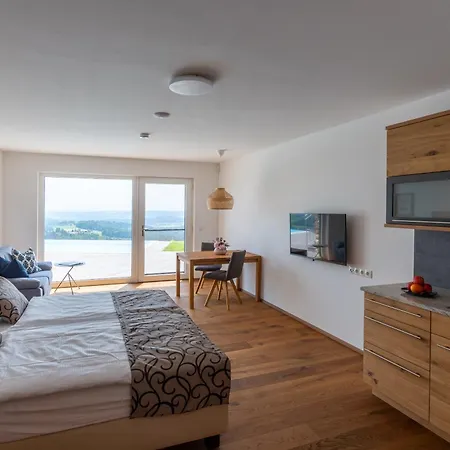 Ferienhaus Greim15 --- Ganzes Mit Fernsicht, Pool, Wellness *
