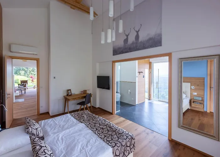 Greim15 --- Ganzes Mit Fernsicht, Pool, Wellness