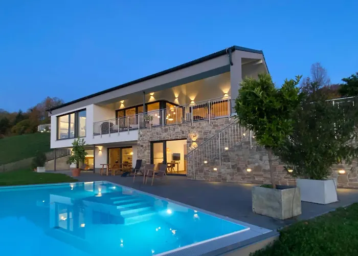 בית נופש Greim15 --- Ganzes Mit Fernsicht, Pool, Wellness דויטשלנדסברג