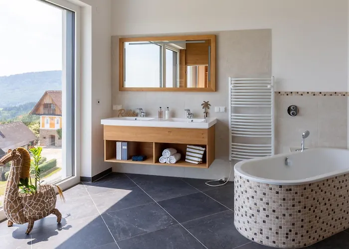 Greim15 --- Ganzes Mit Fernsicht, Pool, Wellness