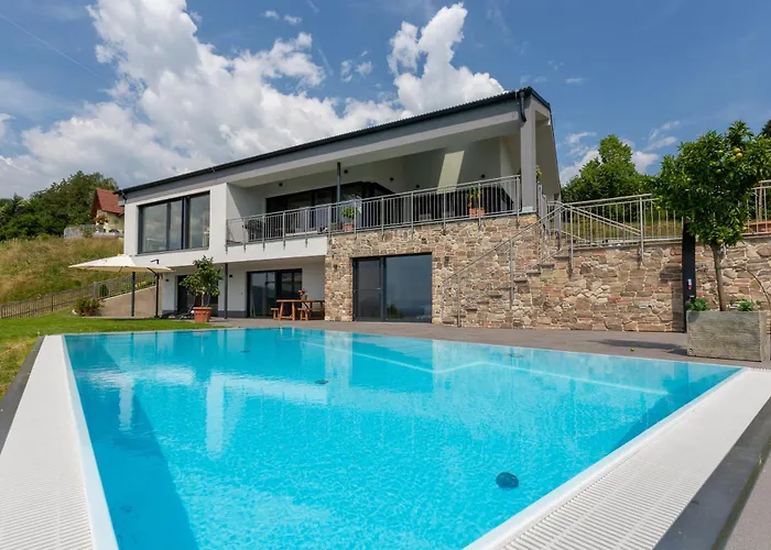 Greim15 --- Ganzes Mit Fernsicht, Pool, Wellness בית נופש *